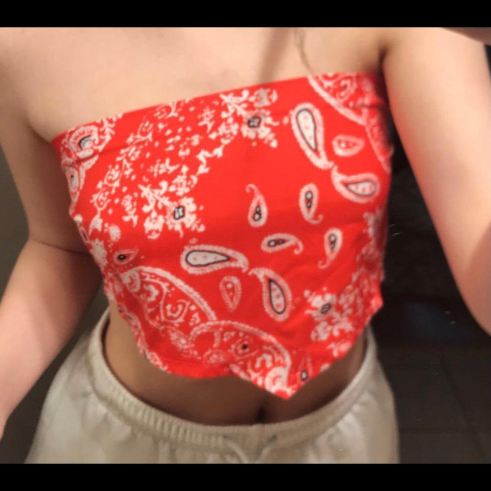 Bandanna tube top